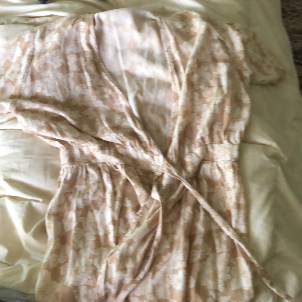 Acacia honey magnolia dress